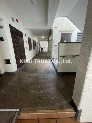 中津グリーンハイツのロビー|毎日通るロビーはこのようになっています