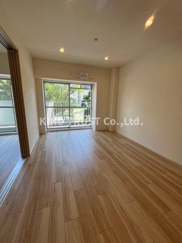 中津グリーンハイツの居間・リビング|おしゃれな居間です