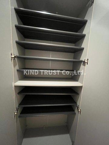 中津グリーンハイツの収納|便利な収納スペースです