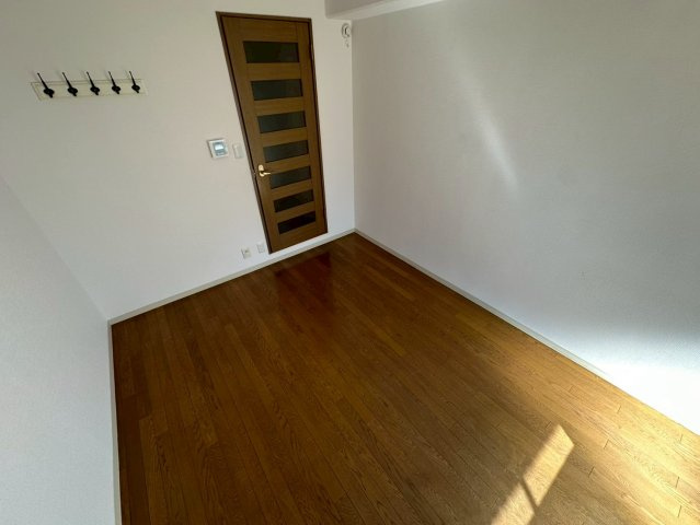 ブラウンコートの内装