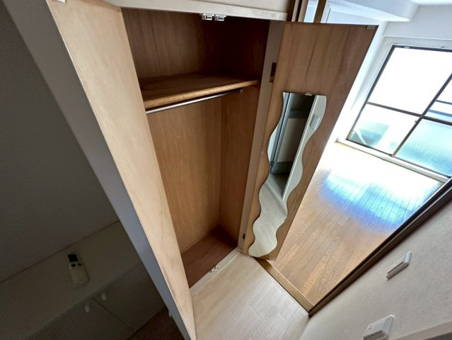 ブラウンコートの収納