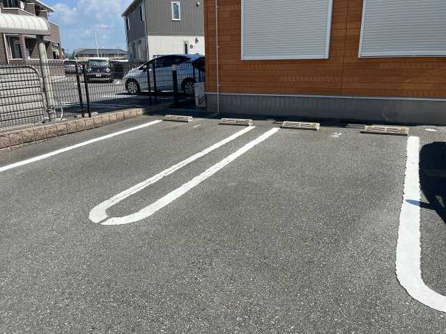 シエナの駐車場