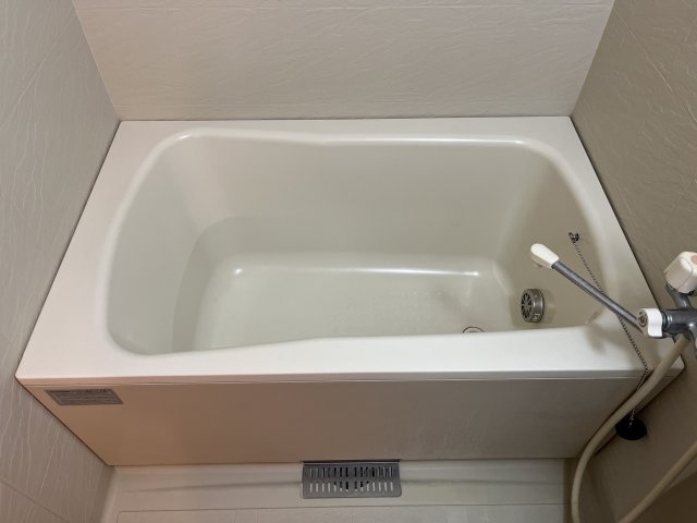 グランチェスタ　ウィングの浴室