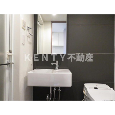 【トイレ】 | イプセ蒲田WEST | コンパクトで使いやすいトイレです
室内写真は別部屋参考写真