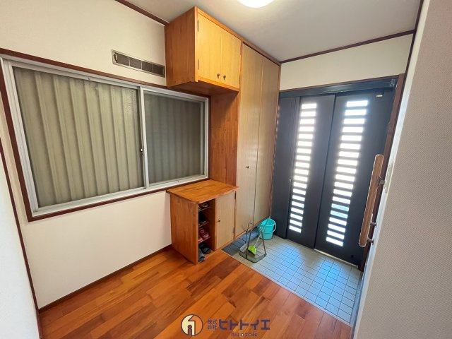 吉田中古住宅の玄関