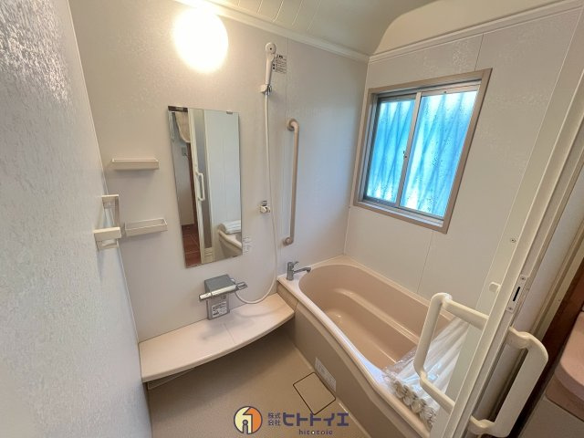 吉田中古住宅の浴室