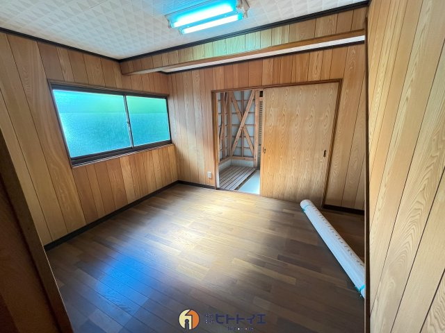 吉田中古住宅の洋室