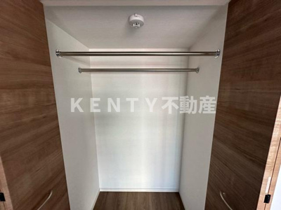 【収納】 | アルファコート東六郷 | たっぷりとした収納スペースです