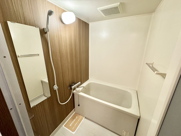 ジャルダン桜町　　　刈谷市の賃貸ならクラスホーム刈谷店の浴室