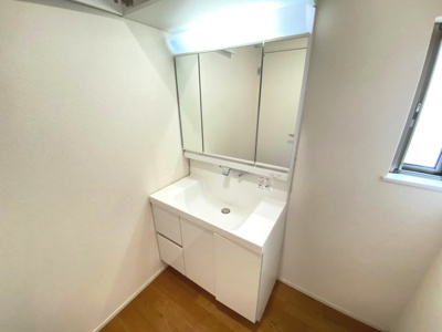 【独立洗面台】 | 箕面市彩都粟生南1丁目貸家