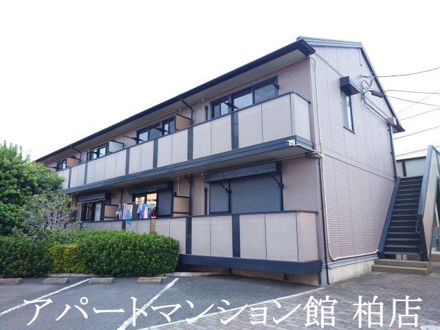 セレニティーホームズC