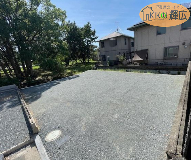 高砂市曽根町　土地の外観|前面道路幅員6ｍです。