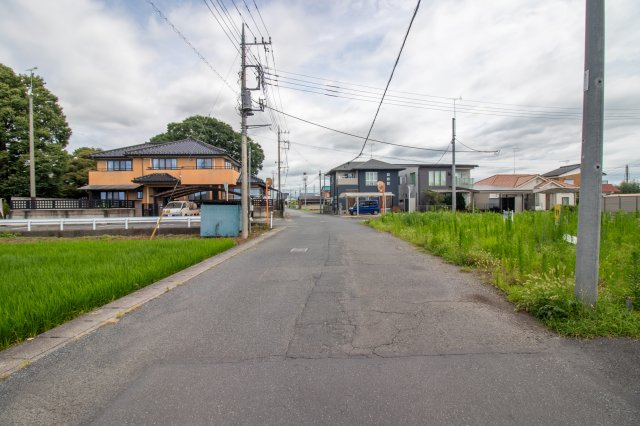 【前面道路含む現地写真】の画像
