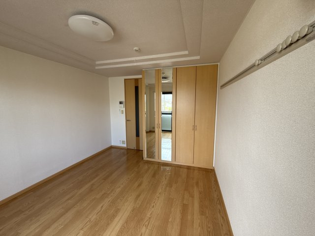 パークヴィレッジの洋室