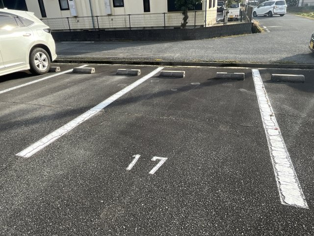 ビアンヒルズの駐車場