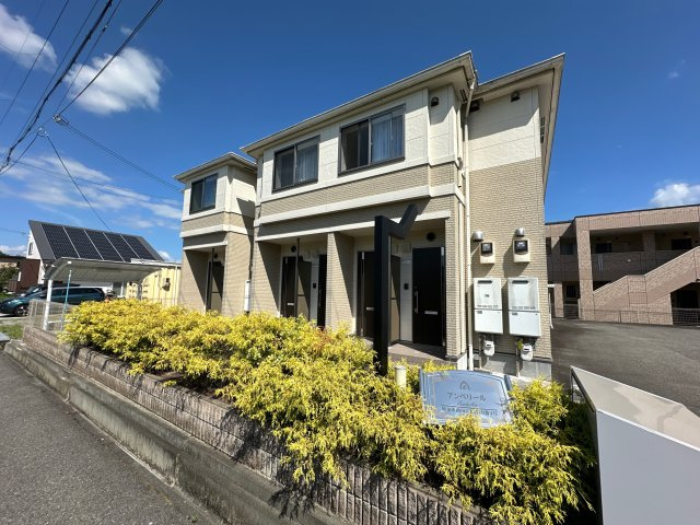 アンベリールの外観