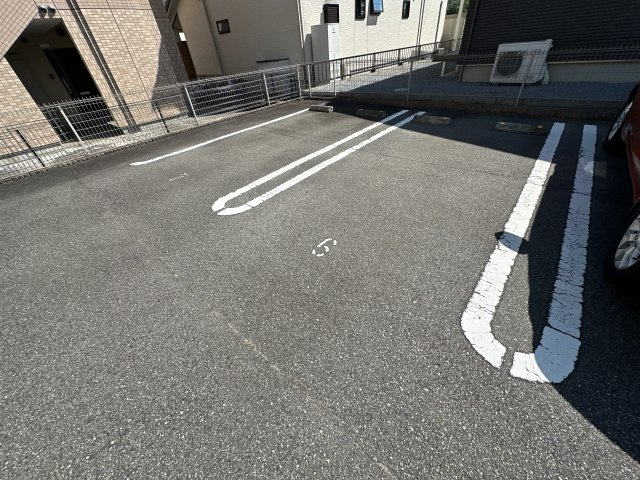 アンベリールの駐車場