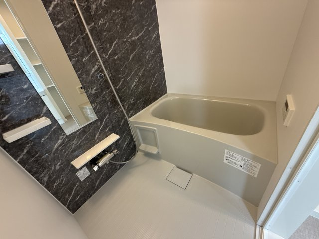 カトレアⅠの浴室