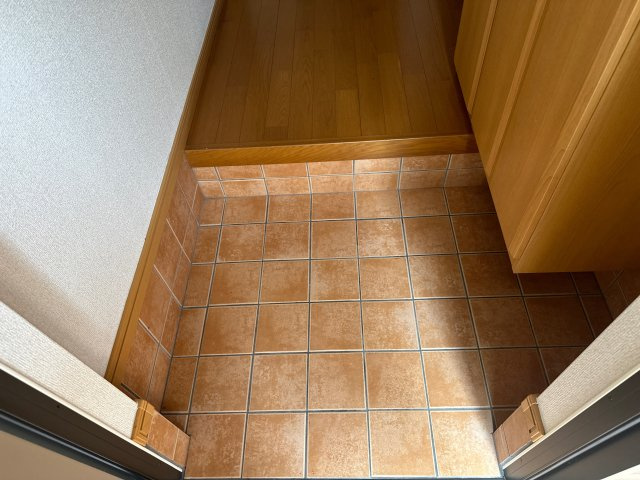 シンヴィオシスＣの玄関