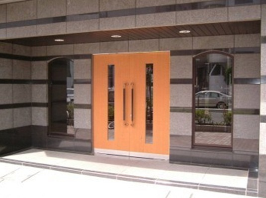 クレアシオン市ヶ谷西のエントランス|クレアシオン市ヶ谷西