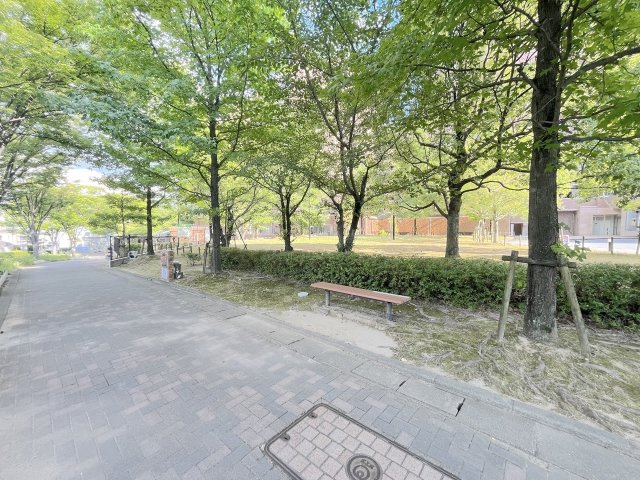 レークヒルズ野多目六番館の周辺