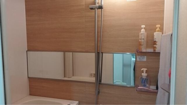 北柏ライフタウン松葉町1丁目第一団地11号棟の浴室