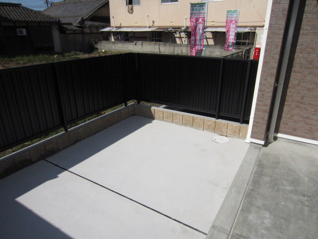 【バルコニー】