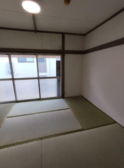 【寝室】