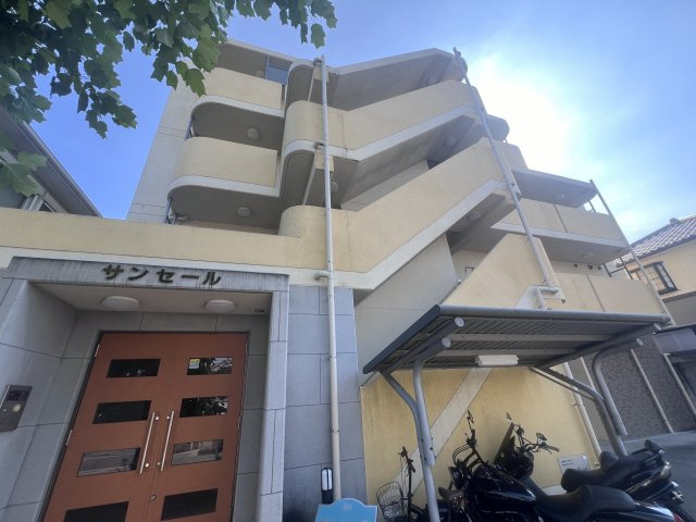 神戸市西区宮下１丁目の賃貸マンションの外観