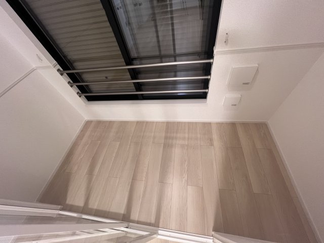 三木市福井２丁目のアパートのバルコニー