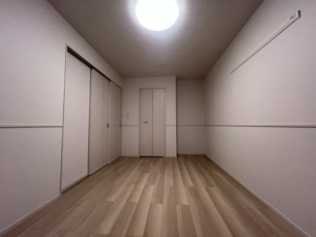 三木市福井２丁目のアパートの子供部屋