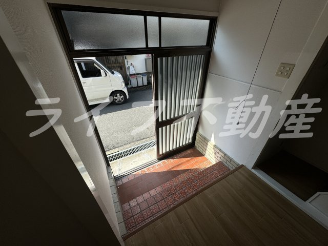 松原2丁目戸建の玄関|玄関です