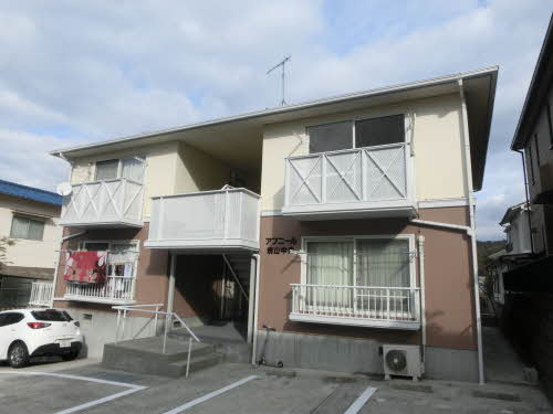 アブニール焼山中央の外観