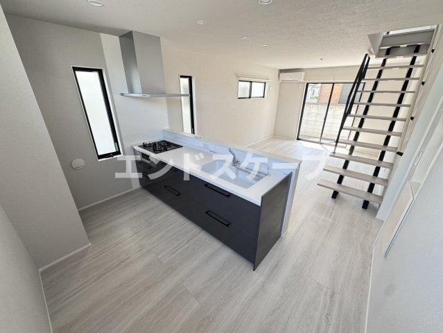 CASA上大類のロビー|高崎、前橋、伊勢崎エリアのお部屋探しはエンドスケープまで！お客様の理想お聞かせ下さい♪