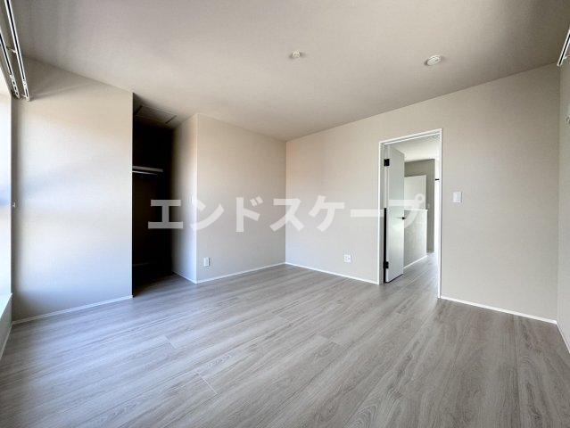 CASA上大類の居間・リビング|高崎、前橋、伊勢崎エリアのお部屋探しはエンドスケープまで！お客様の理想お聞かせ下さい♪