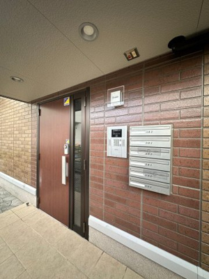 【エントランス】 | グリュックヒューゲル