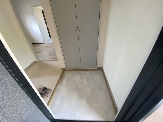 フレグランス加西 A棟の玄関