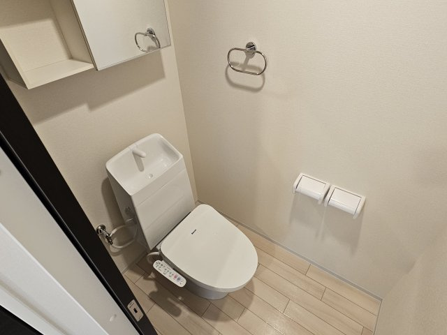 ベースのトイレ