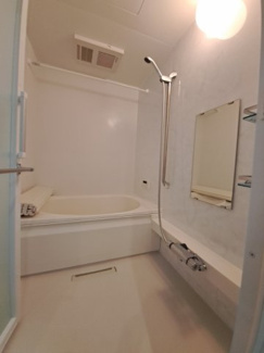 【浴室】 | Ｓ－ｒｏｏｍ曰佐　西館