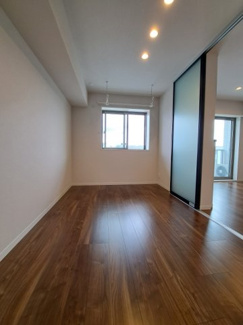 【洋室】 | Ｓ－ｒｏｏｍ曰佐　西館