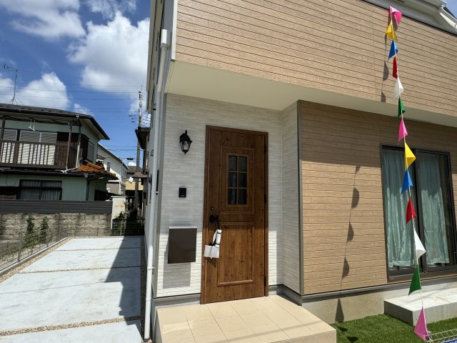 柏市豊住４丁目新築戸建【柏第八小学校：8分】のエントランス|エントランス・玄関ポーチ