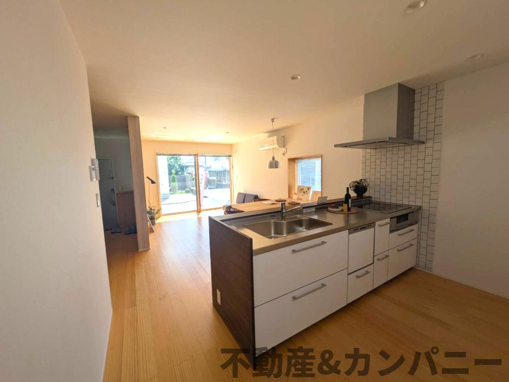 メルティータウン東野　モミジの家(1号棟)　東野5丁目分譲戸建(全4棟)のキッチン|お料理しやすいキッチンです