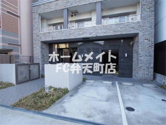 【エントランス】 | クリスタルグランツ大阪BAY | おしゃれなエントランスです