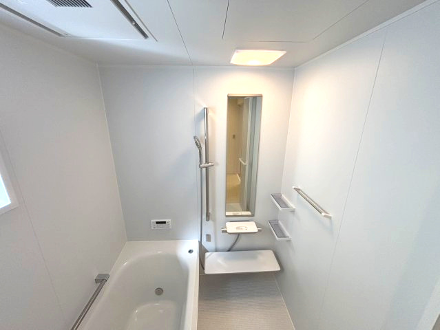 メルティータウン東野　アオダモの家(2号棟)　東野5丁目分譲戸建(全4棟)の浴室