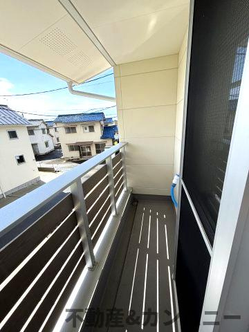 メルティータウン東野　アオダモの家(2号棟)　東野5丁目分譲戸建(全4棟)のバルコニー