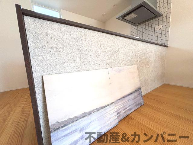 メルティータウン東野　アオダモの家(2号棟)　東野5丁目分譲戸建(全4棟)のキッチン