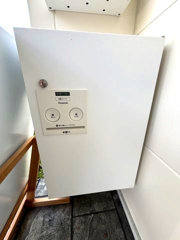 メルティータウン東野　アオダモの家(2号棟)　東野5丁目分譲戸建(全4棟)のその他|宅配ボックス