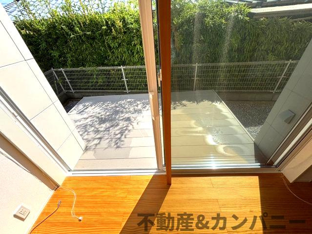 メルティータウン東野　ヤマボウシの家(3号棟)　東野5丁目分譲戸建(全4棟)のバルコニー|開放的で明るい空間を演出してくれるバルコニーです