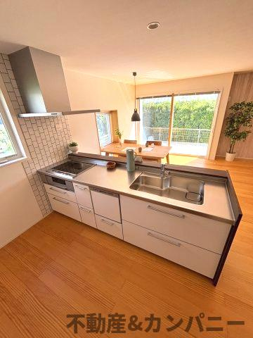 メルティータウン東野　ヤマボウシの家(3号棟)　東野5丁目分譲戸建(全4棟)のキッチン|お料理しやすいキッチンです