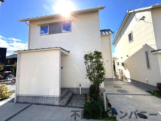 メルティータウン東野　ヤマボウシの家(3号棟)　東野5丁目分譲戸建(全4棟)の外観|外観も気になるポイント